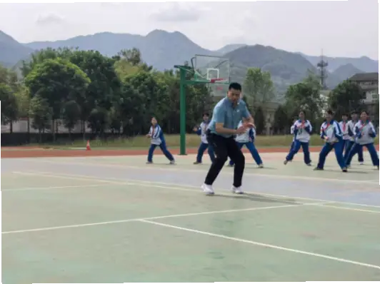 武汉体育学院：专业体育教育的优劣势与综合评价